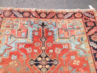 Antique Persian Heriz.

size 5'10''x9'. condition very good.                          