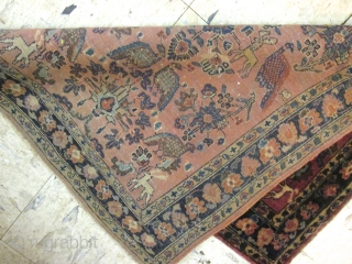 Cute Antique f sarouk..

size 2'2''x2'10''.                            