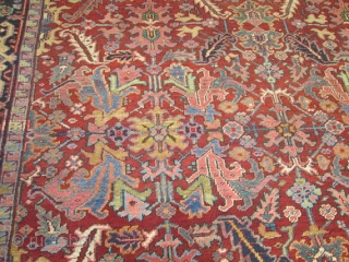 Antique Persian Heriz .

size 11'x8.4''.                            