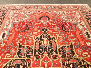 Gorgeous Antique Persian heriz (serapi Rug.

size 9'x12'3''

condition Excellent for the age .circa 1920.                    