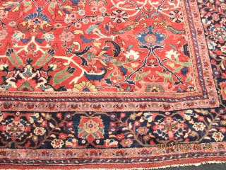 Fantastic Antique Persian Mahal Rug.

size 12'x9'.Circa 1920s.                          