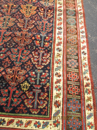 Antique Kurdish Bidjar.

size 5'x11'9''.                             