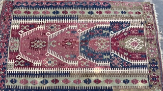 Central Anatolia, Sivrihisar Kilim Rug (Eskisehir )
Size: 125x200 cm 
Wool and wool antique sivrihisar kilim. Natural wool natural dyes. Circa 1880s            