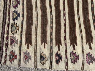 Size: 110x275 old Ankara, Elmadağ Rug. Natural tones, good colors                       