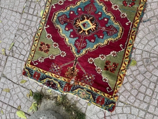 Size: 80x380 cm.
Central Anatolia, Kırsehir Runner Rug. You can send an e-mail to get more information. If you cannot reach us due to problems in the e-mail; You can reach me via  ...