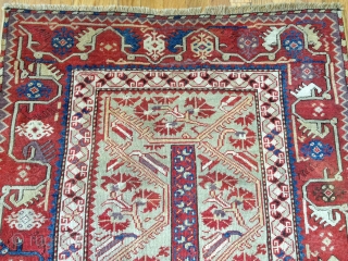 MAGNIFICENT MELAS
VERY UNUSUAL SIZE
2'10 BY 4'3 FT
BEAUTIFUL COLORS
MELAS DOESN'T COME IN THIS SIZE IN GENERAL
NOT EVEN ONE KNOT MISSING IN THE FIELD
THE CENTER IS UNTOUCHED,NO RESTORATION
       