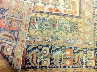 PANDERMA RUG
SECCADE SIZE
NICE BACKGROUND COLOR
CANDELLA AND IBRICK
                          