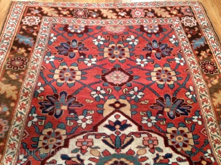 VERY ATTRACTIVE PERSIAN BIDJAR RUG
CONDITION AS SEEN
SIZE: 4'4 BY 6'9 FT
MAGNIFICENT COLORS                     