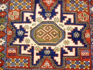 Caucasian Shirvan Lesghi Star c. 1910 measuring 5.2 x 3.3. 24-photos upon request.                    