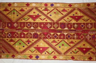 Sarpallu Phulkari from East(Punjab)India called As Sarpallu. Rare Design.Extremely Fine Phulkari.(DSE01640New).                      