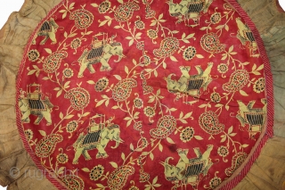 Rare Roller Print from Manchester England made for Indian Market,Used for Thal cover in Rajasthan India. Roller Printed on Cotton.Its size is 76cm X 76cm.(DSL02220).        