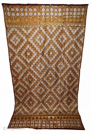 Phulkari From West (Pakistan) Punjab India called As Rare Patang Design Bagh.Floss Silk on Hand Spun Cotton khaddar Cloth.(DSL03550).              