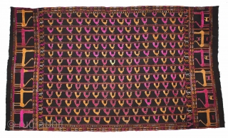 Indigo Phulkari From East(Punjab)India Called As Moor(Peacock) phulkari.Rare Figure Design.Floss Silk on Hand Spun Cotton khaddar Cloth.(DSL05120).                