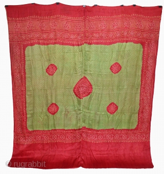 Bandhani Odhani Gajji Silk Tie and Dye From Kutch Gujarat India Called As Kumbhi. One of the rare Design Tie and Dye Kumbhi.Its size is 158cm X 178cm.(DSL01750).     