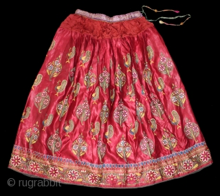 Mochi Embroidered Skirt From Kutch Gujarat India.Circa.1900.Extremely rare and fine quality chain stitched skirt.Made for the royal family.Its size is 87cm X 195cm.(DSL03660).          