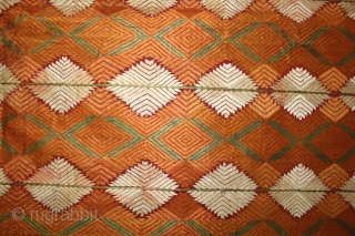 Phulkari from West(Pakistan)Punjab India Called As Rare Design Bagh.(DSL01810).                        