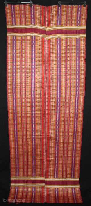 Silk Brocade Shawl woven at Thatta from Sind,kutch and Western Rajasthan India.C.1920. Worn by the Maldhari Cattle.Its size is 85cm X 226cm.(DSL02310).           