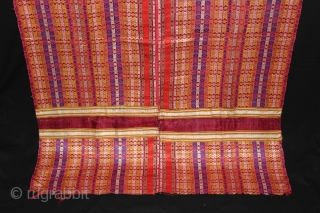 Silk Brocade Shawl woven at Thatta from Sind,kutch and Western Rajasthan India.C.1920. Worn by the Maldhari Cattle.Its size is 85cm X 226cm.(DSL02310).           