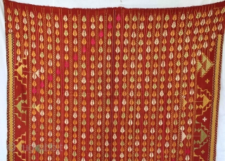 Vintage Phulkari from East(Punjab)India called As Beechu Design With Darshan Darwaja Design.One of the rare design in Indian Phulkari.(DSC01140New).              