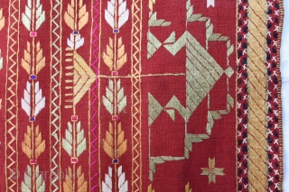 Vintage Phulkari from East(Punjab)India called As Beechu Design With Darshan Darwaja Design.One of the rare design in Indian Phulkari.(DSC01140New).              