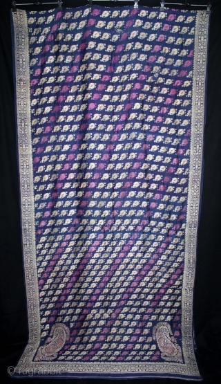 Rare Baluchar Sari with Kalka Buti woven in silk Brocade From Murshidabad,West Bengal,India.19th century.Each corner of Paisley Design.(DSL02940).
               