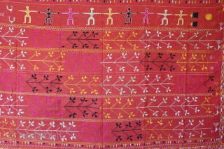 Vintage Phulkari from East(Punjab)India Called As Bella(Grove)Phulkari. One of the rare design in Indian Phulkari.(DSC01160).                  