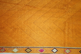 Vari-Da-Bagh from West (Pakistan) Punjab India.Extremely Fine Phulkari.This bagh was gifted to the bride by her in-laws when she was entering their house, her new home, on the wedding day.(DSE02980).   