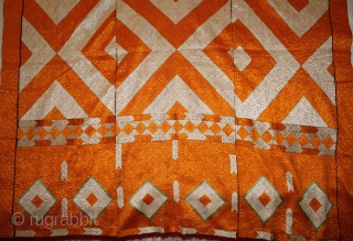Vintage Bagh from West (Pakistan) Punjab India Called As Patang (Kati) Bagh. Rare Design.Extremely Fine Phulkari.(DSC001170).                 