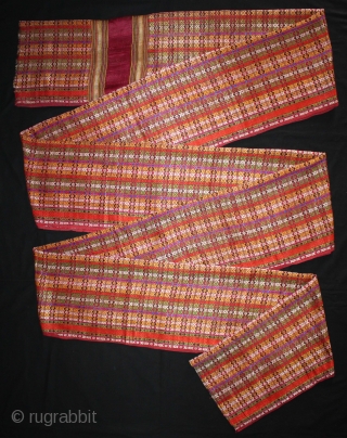 Silk Brocade Lungbis (used as Turbans and Sashes Maldhari Cattle-traders) woven at Nasarpur or Thatta from Sind,kutch and Western Rajasthan India.C.1920.Its size is W-53cm x L-494cm.(DSL02370).       