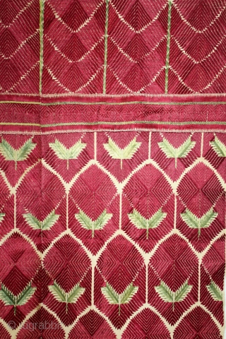 Thirma Phulkari From West(Pakistan)Punjab India Called As Thirma Bagh Rare Design.C.1900.Floss Silk on Hand Spun Cotton khaddar Cloth.Its size is W-135cm x L-240cm.(DSLR04400).          