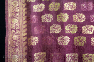 Baluchari Sari woven in silk Brocade From Murshidabad,West Bengal,India.Circa 1900.Here the pallu of the sari is decorated with large paisleys and Buti.(DSC05980).Please email me at indianarts1369@gmail.com       