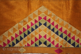 Vari-Da-Ghunghat-Bagh from West (Pakistan) punjab India Called As Panch Ranga Ghunghat. One of the rare design in Indian Phulkari.(DSC01320).              