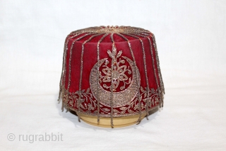 Nawabi Topi (Hat) Zardozi Embroidered on Velvet, With Real Silver Thread with Gold Polish, From Lucknow, Uttar Pradesh, India.C.1900.(DSC05550).              