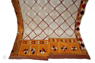 Phulkari From West(Pakistan)Punjab India Called As Chand(Moon) Bagh.C.1900. Rare Pallu with Panch Rangi Side Borders. Floss Silk on Hand Spun Cotton khaddar Cloth.(DSL04430).          