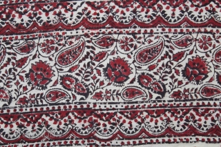 Rajai Cover Double-Sided Block Print on Cotton Khadi From Rajasthan India.C.1900.Its size is 150cm x 250cm.(DSL02460).
                 