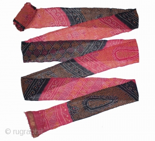 Turban(Pagh) Tie and Dye,Worn During the Monsoon Fine Cotton Mull-Mull.C.1900.Royals Family Rajasthan India.Length 15 to 18 miter.(DSL03810).                