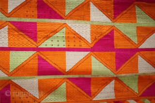 Phulkari From East(Punjab)India Called As Bagh.Rare Pattern (Patang)Design.Floss Silk on Hand Spun Cotton khaddar Cloth.Mind Condition.(DSL03190).                 