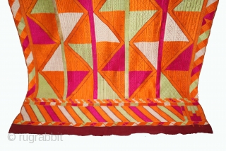 Phulkari From East(Punjab)India Called As Bagh.Rare Pattern (Patang)Design.Floss Silk on Hand Spun Cotton khaddar Cloth.Mind Condition.(DSL03190).                 