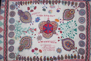 Vintage Kantha embroidery with cotton thread Kantha Probably From East Bengal(Bangladesh)Region India.C.1900.Its size is 84cm x 108cm.(DSL02030).                