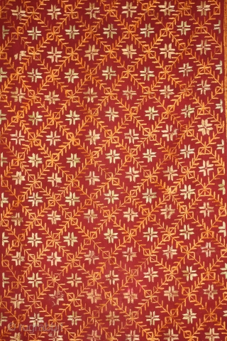 Sarpallu Phulkari from East(Punjab)India called As Sarpallu. Rare Design.Extremely Fine Phulkari.(DSC01430).                      