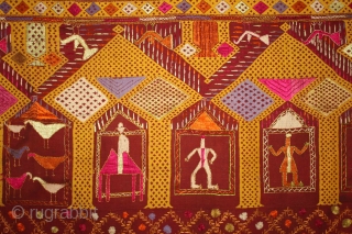 Vintage phulkari from East India Punjab Called As Darshan Darwaja.Rare Figurative Design with Guru Gobind Sing .One of the rare design in Indian Phulkari.(DSC01500).         