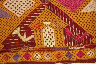 Vintage phulkari from East India Punjab Called As Darshan Darwaja.Rare Figurative Design with Guru Gobind Sing .One of the rare design in Indian Phulkari.(DSC01500).         