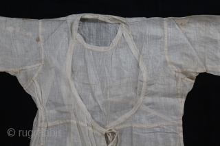 Angarakha Man(Costume) Fine Muslin Cotton From Rajasthan India.C.1900.Worn by Royal Family of Rajasthan.Its size is Length-75cm, Width-76cm, Sleeve- 15cmX67cm.(DSL04020).              