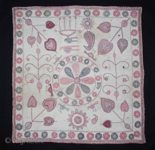 Vintage Kantha embroidery with cotton thread Kantha Probably From East Bengal(Bangladesh)Region India.C.1900.Its size is 66cm x 67cm.(DSL02140).                