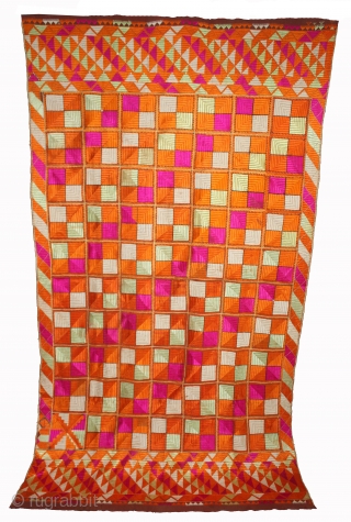 Phulkari From East(Punjab)India Called As Punjabi Bagh.Rare Design.Floss Silk on Hand Spun Cotton khaddar Cloth.Mind Condition.(DSL03470).                 