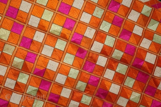 Phulkari From East(Punjab)India Called As Punjabi Bagh.Rare Design.Floss Silk on Hand Spun Cotton khaddar Cloth.Mind Condition.(DSL03470).                 