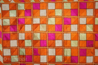 Phulkari From East(Punjab)India Called As Punjabi Bagh.Rare Design.Floss Silk on Hand Spun Cotton khaddar Cloth.Mind Condition.(DSL03470).                 