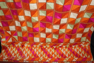 Phulkari From East(Punjab)India Called As Punjabi Bagh.Rare Design.Floss Silk on Hand Spun Cotton khaddar Cloth.Mind Condition.(DSL03470).                 