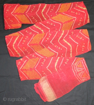 Turban(Pagh) Tie and Dye,Worn During the Monsoon Fine cotton Mull-Mull Early 20"Century. Royals family Rajasthan India.Length 15 to 18 miter.(DSL02710).             