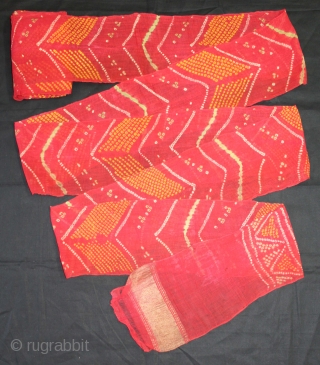 Turban(Pagh) Tie and Dye,Worn During the Monsoon Fine cotton Mull-Mull Early 20"Century. Royals family Rajasthan India.Length 15 to 18 miter.(DSL02710).             